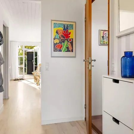 Villa Cozy Summer House Near And Nature *