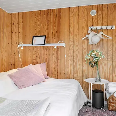 Cozy Summer House Near And Nature Villa Præstø